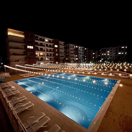 Apartment "Solar 48", Private Parking, One Bedroom Bukarest Eksteriør billede
