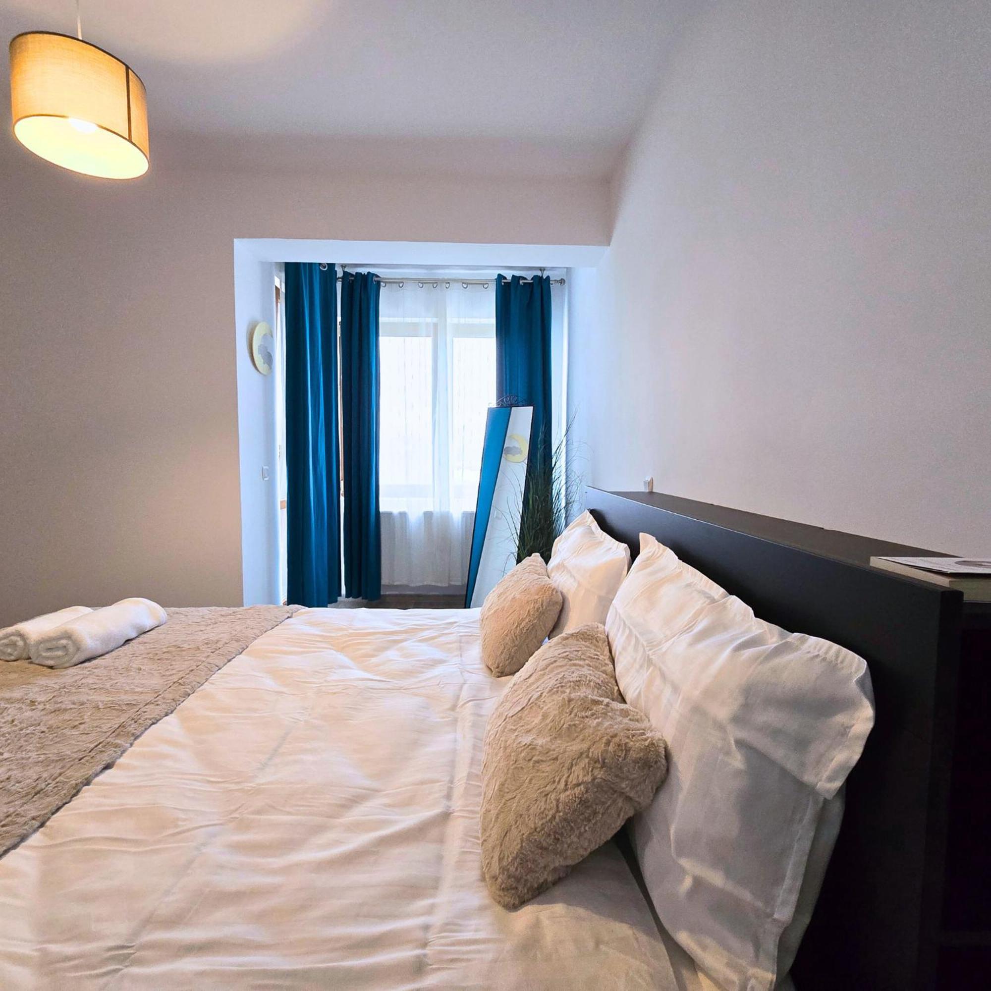 Apartment "Solar 48", Private Parking, One Bedroom Bukarest Eksteriør billede